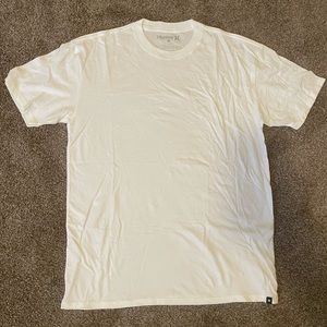 Hurley Small white tee